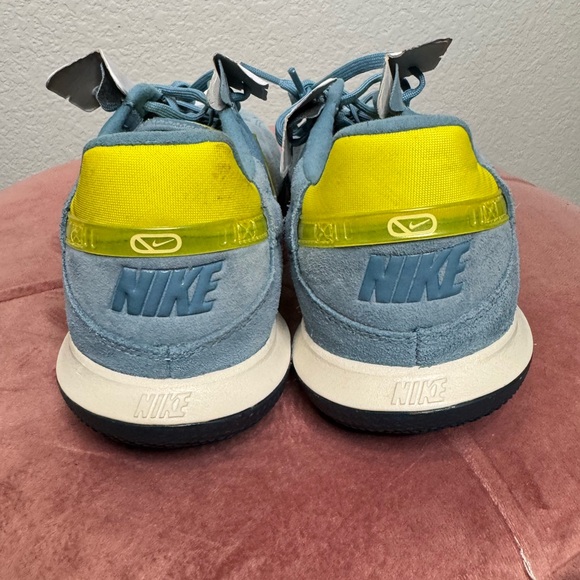 Nike‎ Streetgato Blue Lightning DC8466-004 Men\'s 6.5 Suede Low Top Soccer Shoes main image 5
